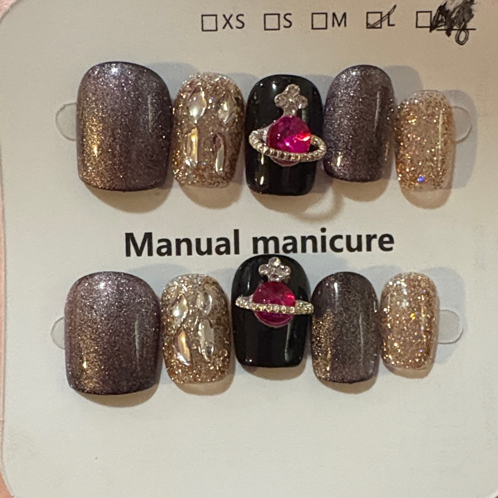 Elegant Glitter and Black Nail Set